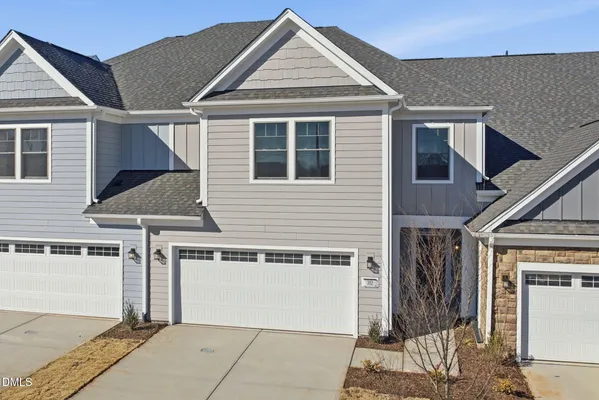 Property Slideshow image 2 of 32 | 702 blackpool dr, Durham, NC, 27703