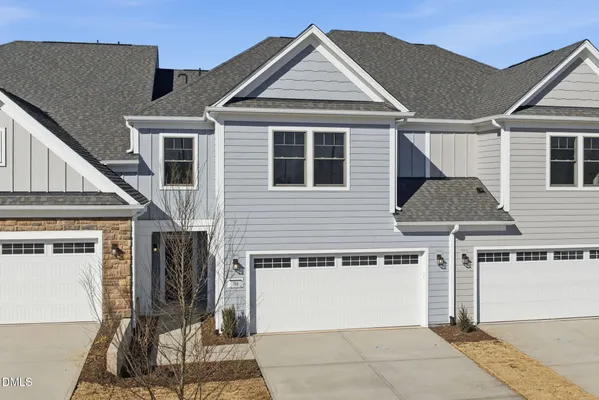 Property Slideshow image 2 of 22 | 704 blackpool dr, Durham, NC, 27703