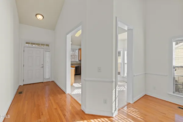 Property Slideshow image 3 of 43 | 105 rockport ridge way, Cary, NC, 27519