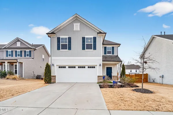 Property Slideshow image 2 of 30 | 2212 fairway green dr, Fuquay Varina, NC, 27526