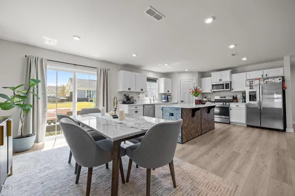 Property Slideshow image 2 of 40 | 82 coble farms pl, Fuquay Varina, NC, 27526