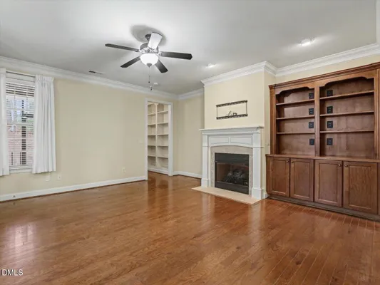Property Slideshow image 3 of 27 | 154 easy wind ln, Garner, NC, 27529