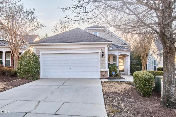 Property Slideshow image 3 of 38 | 208 callum pl, Cary, NC, 27519