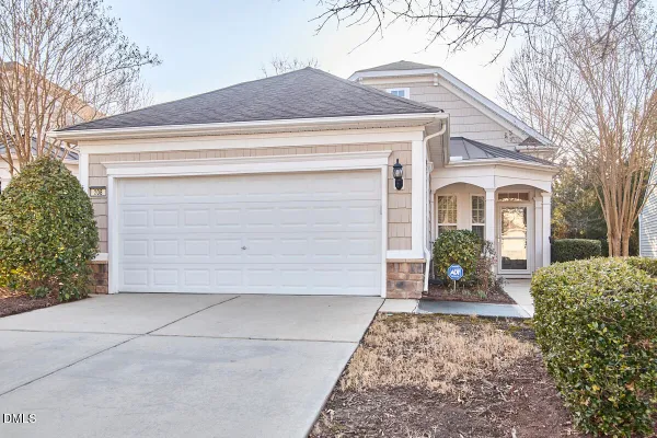 Property Slideshow image 2 of 38 | 208 callum pl, Cary, NC, 27519