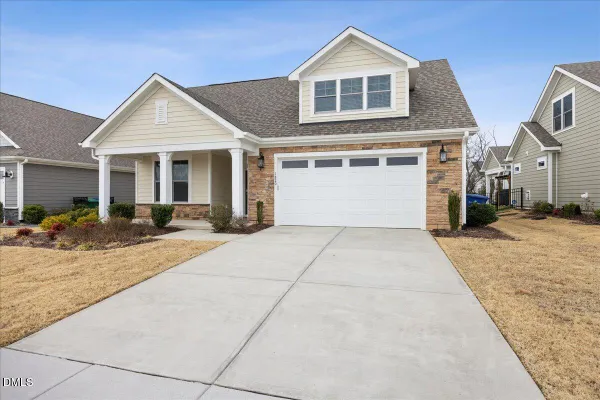 Property Slideshow image 2 of 39 | 1820 pinecliff ct, Fuquay Varina, NC, 27526