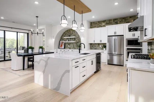 Property Slideshow image 2 of 16 | 2136 abbeyhill dr # 113, Raleigh, NC, 27610