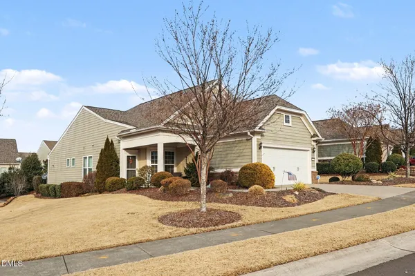 Property Slideshow image 3 of 33 | 304 rosedale creek dr, Durham, NC, 27703