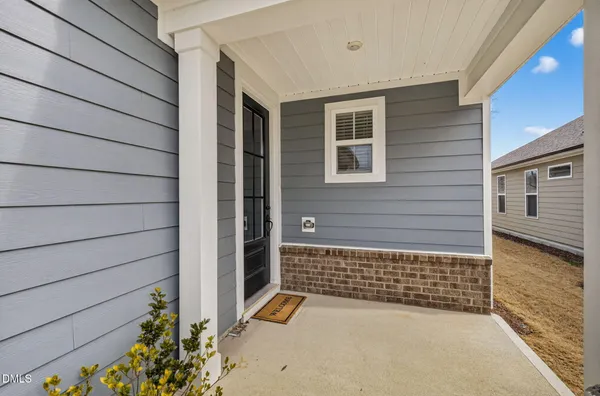 Property Slideshow image 3 of 61 | 24 n brookhollow way, Clayton, NC, 27520