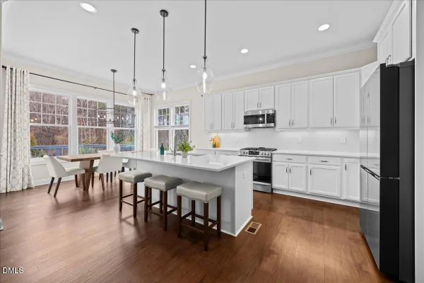 Property Slideshow image 3 of 28 | 1024 saint cloud loop, Apex, NC, 27523