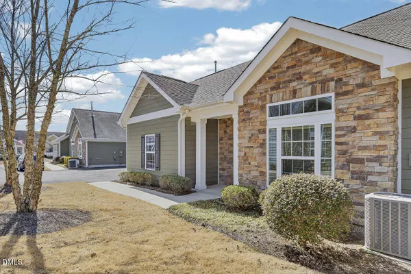 Property Slideshow image 3 of 35 | 1503 orchard villas ave, Apex, NC, 27502