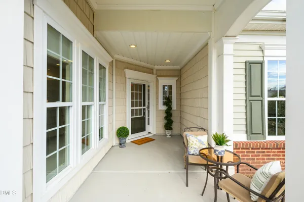 Property Slideshow image 3 of 46 | 907 footbridge pl, Cary, NC, 27519