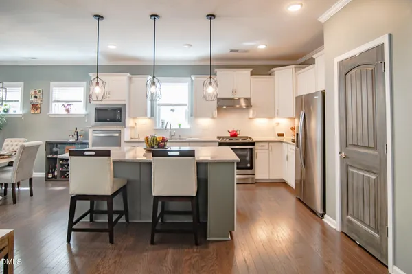 Property Slideshow image 3 of 27 | 1100 calista dr, Wake Forest, NC, 27587