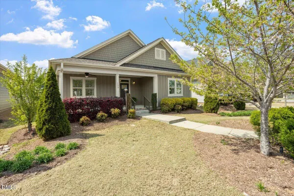 Property Slideshow image 2 of 33 | 133 beaufort loop, Clayton, NC, 27527