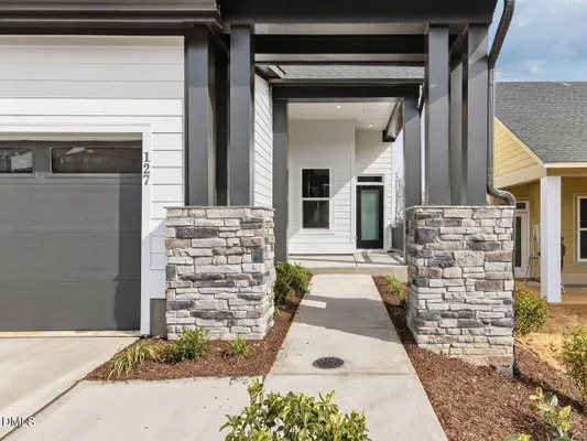 Property Slideshow image 3 of 50 | 127 tantara bnd, Pittsboro, NC, 27312