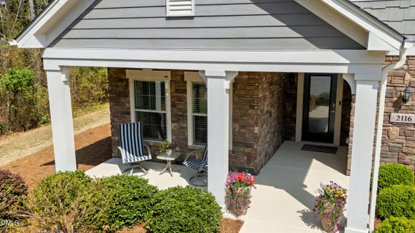 Property Slideshow image 2 of 40 | 2116 bradford mill ct, Apex, NC, 27539