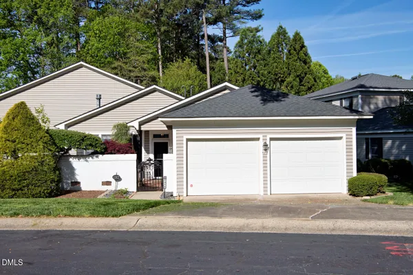 Property Slideshow image 3 of 51 | 1312 langdon pl, Pittsboro, NC, 27312
