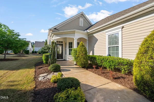 Property Slideshow image 2 of 52 | 323 easton grey loop, Cary, NC, 27519