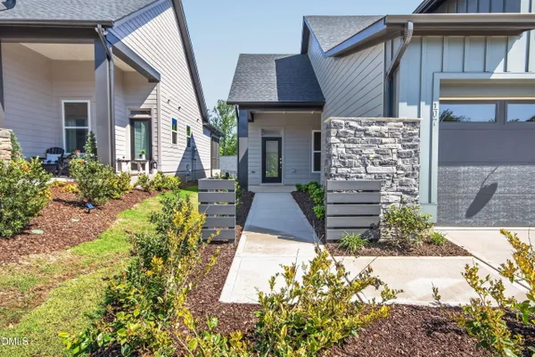 Property Slideshow image 3 of 46 | 107 tantara bnd, Pittsboro, NC, 27312