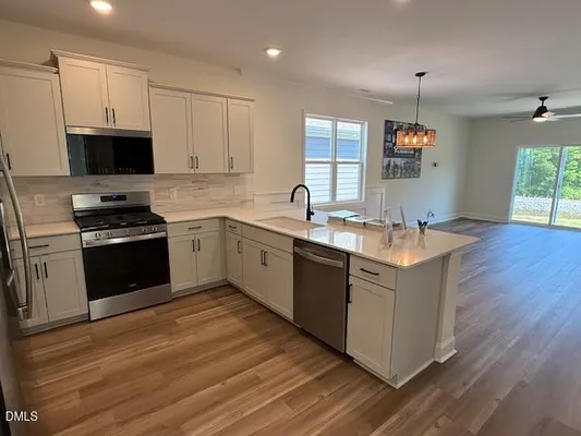 Property Slideshow image 2 of 12 | 58 carteret ct, Clayton, NC, 27527