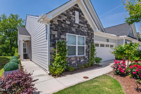 Property Slideshow image 3 of 39 | 1127 surveyor dr, Durham, NC, 27703