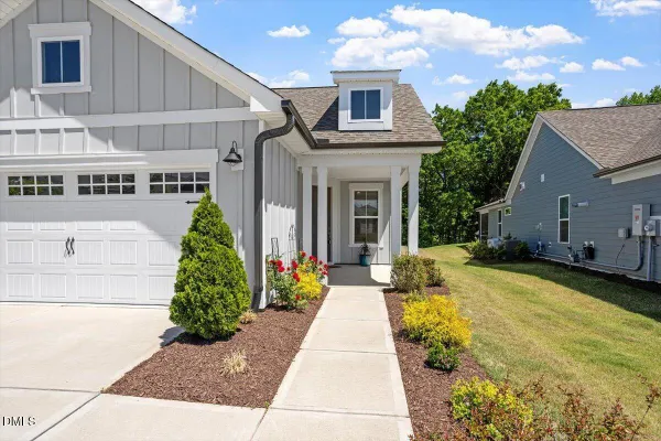 Property Slideshow image 3 of 44 | 54 n brookhollow way, Clayton, NC, 27520