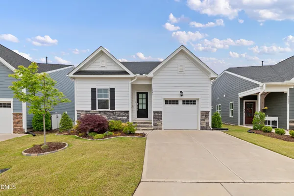 Property Slideshow image 3 of 46 | 1241 white flint cir, Durham, NC, 27703