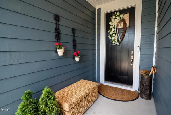 Property Slideshow image 2 of 91 | 484 steeplechase blvd, Clayton, NC, 27520