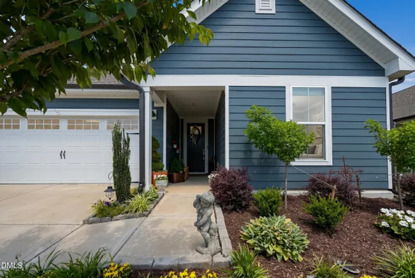Property Slideshow image 3 of 91 | 484 steeplechase blvd, Clayton, NC, 27520