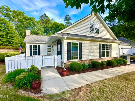 Property Slideshow image 3 of 52 | 1189 blue bird ln 1189, Wake Forest, NC, 27587