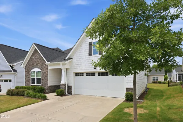 Property Slideshow image 2 of 40 | 289 english violet ln, Raleigh, NC, 27610