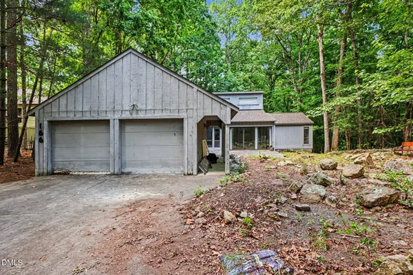 Property Slideshow image 3 of 28 | 166 wintersage, Pittsboro, NC, 27312
