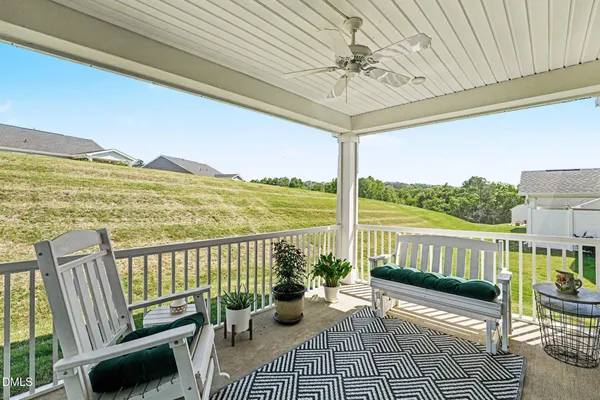 Property Slideshow image 3 of 27 | 89 tangled oaks ln, Fuquay Varina, NC, 27526
