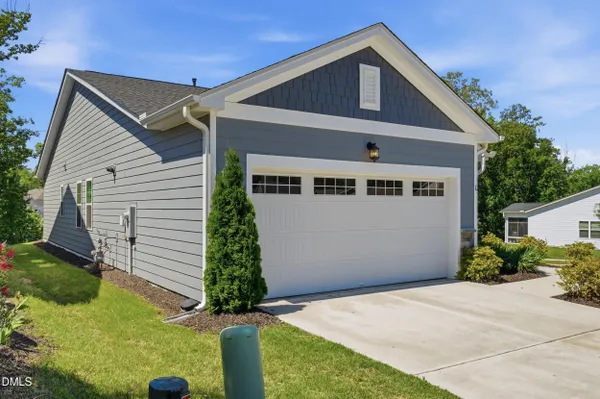 Property Slideshow image 2 of 41 | 400 english violet ln, Raleigh, NC, 27610
