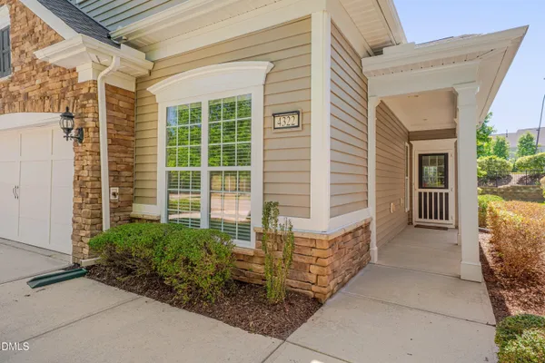 Property Slideshow image 2 of 17 | 4322 del webb ave, Cary, NC, 27519