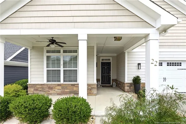 Property Slideshow image 2 of 35 | 22 glenwood ct, Spring Lake, NC, 28390