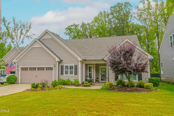 Property Slideshow image 2 of 48 | 805 calista dr, Wake Forest, NC, 27587