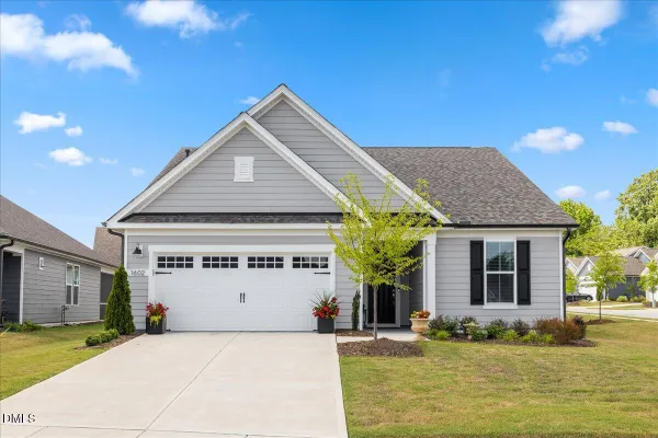 Property Slideshow image 2 of 42 | 1602 moa ct, Fuquay Varina, NC, 27526