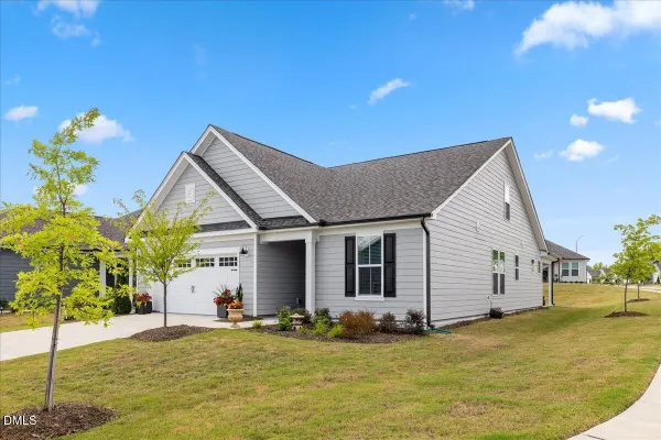 Property Slideshow image 3 of 42 | 1602 moa ct, Fuquay Varina, NC, 27526