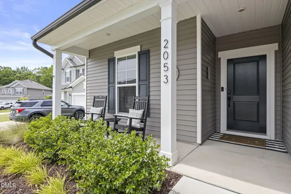 Property Slideshow image 2 of 53 | 2053 water marsh trl, Fuquay Varina, NC, 27526