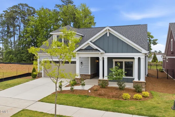 Property Slideshow image 2 of 29 | 1136 salford ct, Durham, NC, 27703