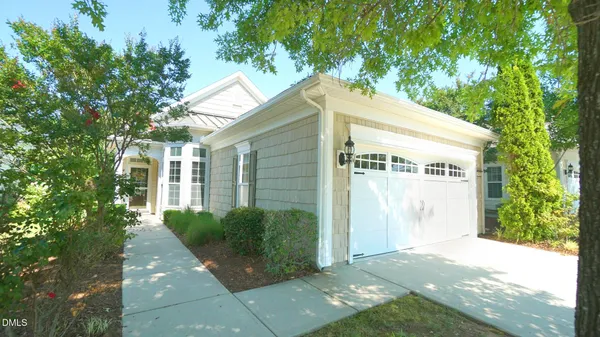 Property Slideshow image 3 of 80 | 542 tomkins loop, Cary, NC, 27519