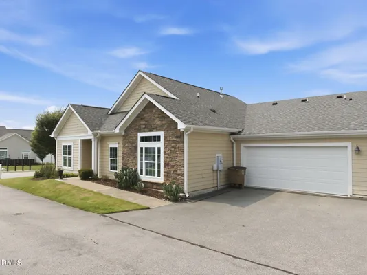 Property Slideshow image 2 of 45 | 1699 winter wren cir, Wake Forest, NC, 27587