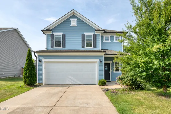 Property Slideshow image 3 of 33 | 2132 water marsh trl, Fuquay Varina, NC, 27526