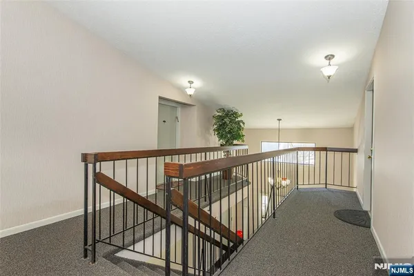 Property Slideshow image 3 of 35 | 7 drake way, Roxbury Township, NJ, 07836