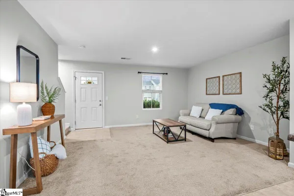 Property Slideshow image 3 of 29 | 11 torrington dr, Greenville, SC, 29617