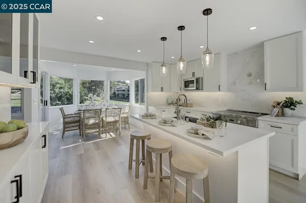 Property Slideshow image 2 of 59 | 618 terra california dr 3, Walnut Creek, CA, 94595