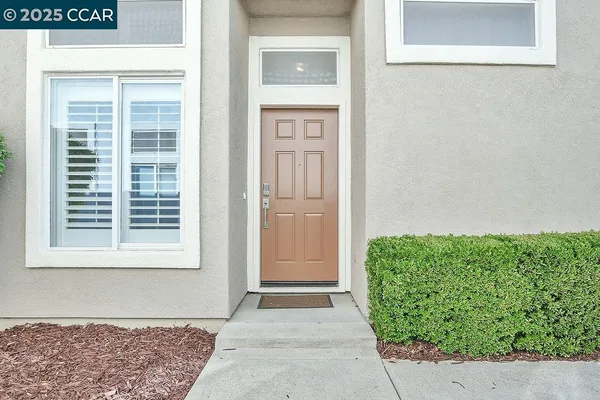 Property Slideshow image 3 of 39 | 1740 jubilee dr, Brentwood, CA, 94513