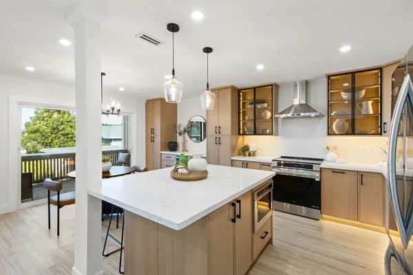 Property Slideshow image 3 of 45 | 2772 tice creek dr apt 4, Walnut Creek, CA, 94595