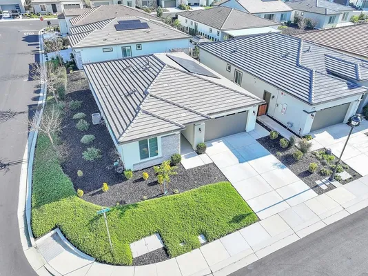 Property Slideshow image 2 of 44 | 102 coral st, Brentwood, CA, 94513