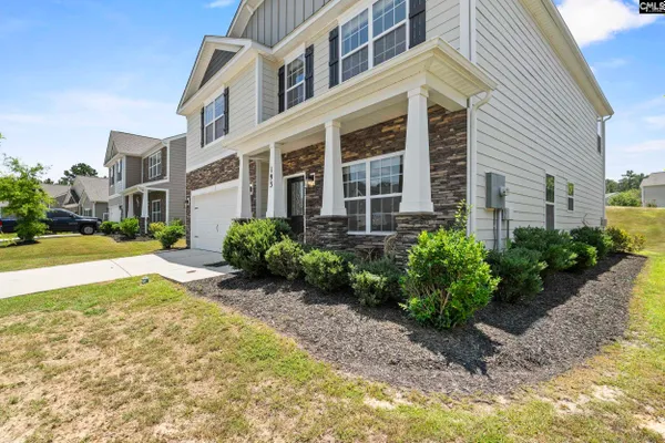 Property Slideshow image 3 of 38 | 193 crimson queen dr, Blythewood, SC, 29016